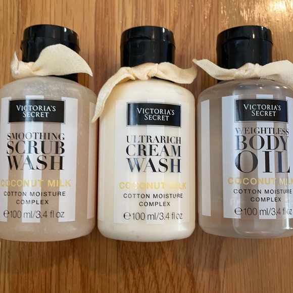 Victoria's Secret Bath & Body New Victorias Secret Coconut Milk